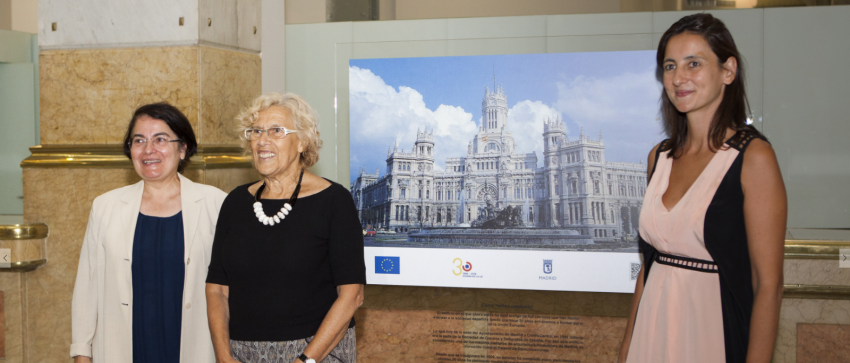 Teresa Frontán, Manuela Carmena y María Andrés.